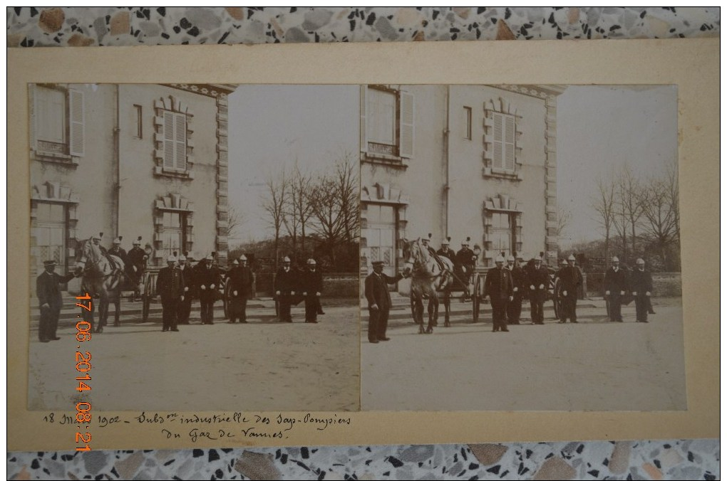 CARTE PHOTO STEREO VANNES 1902 Subdivision Industrielle Des Sapeurs Pompiers Du Gaz - Sapeurs-Pompiers