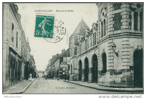 72 SAINT CALAIS / Rue De La Halle / - Saint Calais