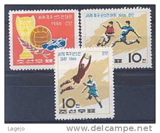 COREE NORD 0682/84 Football - Coupe Du Monde - Londres 1966 - 1966 – Angleterre