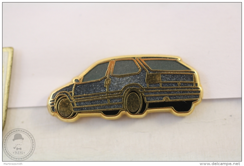 Seat Ibiza, Golden & Grey Colour - Signed Starpins - Pin Badge #PLS - Otros & Sin Clasificación