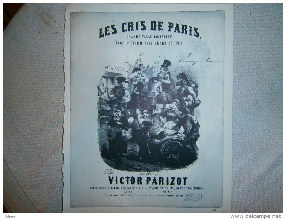 FEUILLE  LES CRIS DE PARIS  VICTOR PARIZOT DIM 27 X 21 CM - Non Classés