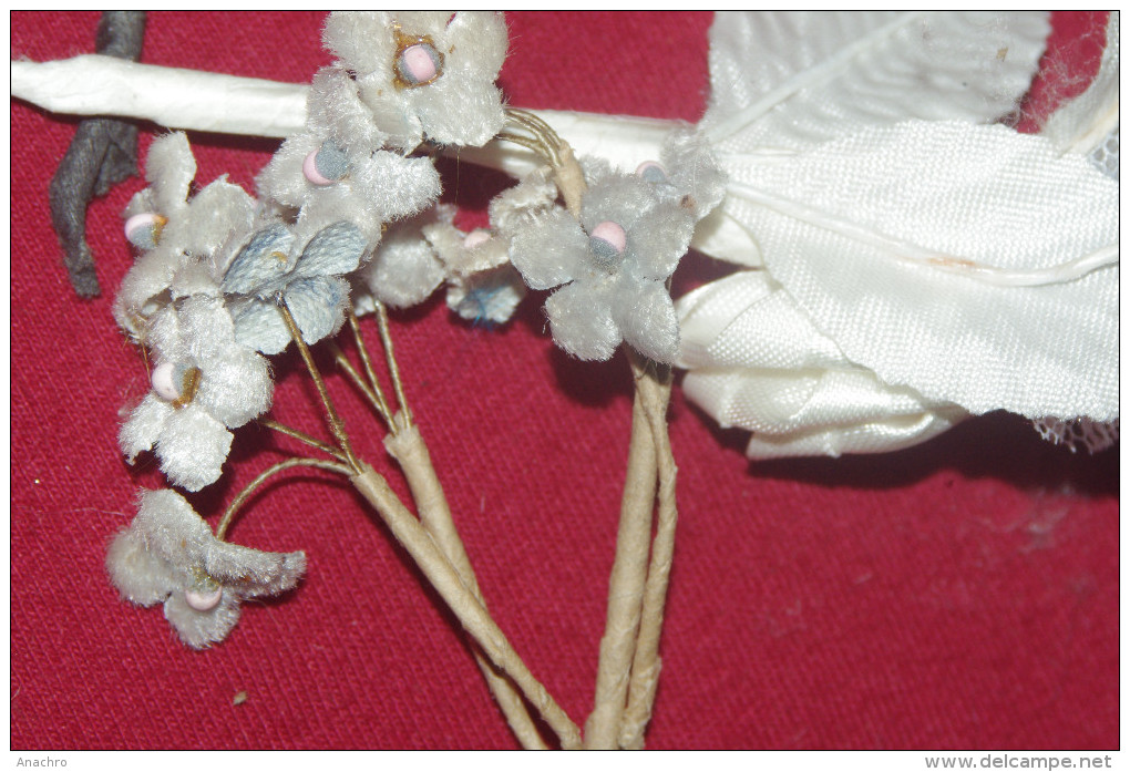 BOUQUET De FLEURS En TISSU 1930 / Décoration CHAPEAU Ou CORSAGE - Spitzen Und Stoffe