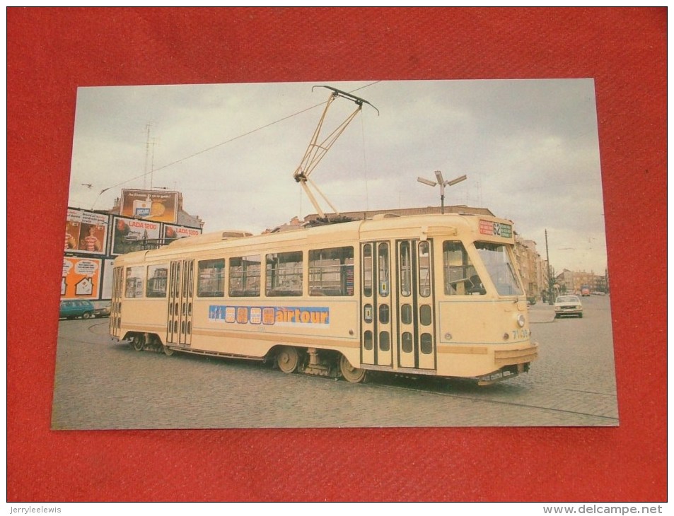 BRUXELLES  -  Tram  -  Voiture De Tramway P. C. C.  - Série  7000 - Transport Urbain En Surface