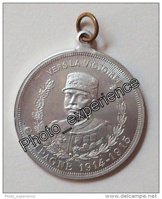 Médaille Militaire Fantaisie Guerre 14-18 Général JOFFRE WW1 Militaria - Francia