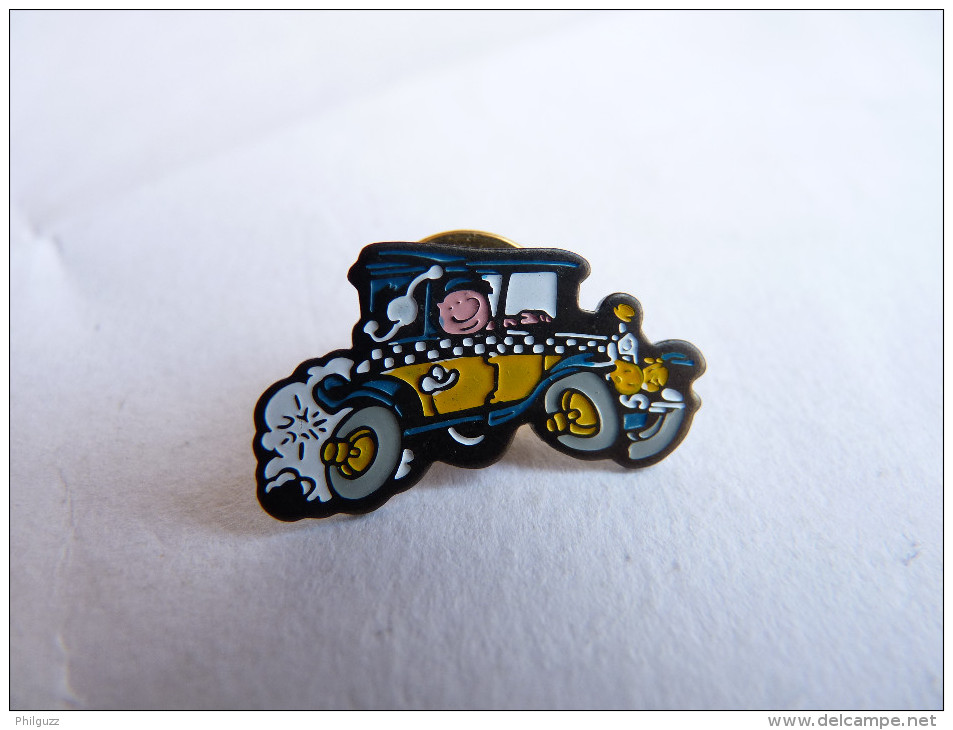 PIN'S GASTON LAGAFFE - DALIX 1991 -  FRANQUIN -  LA VOITURE DE GASTON - Pins