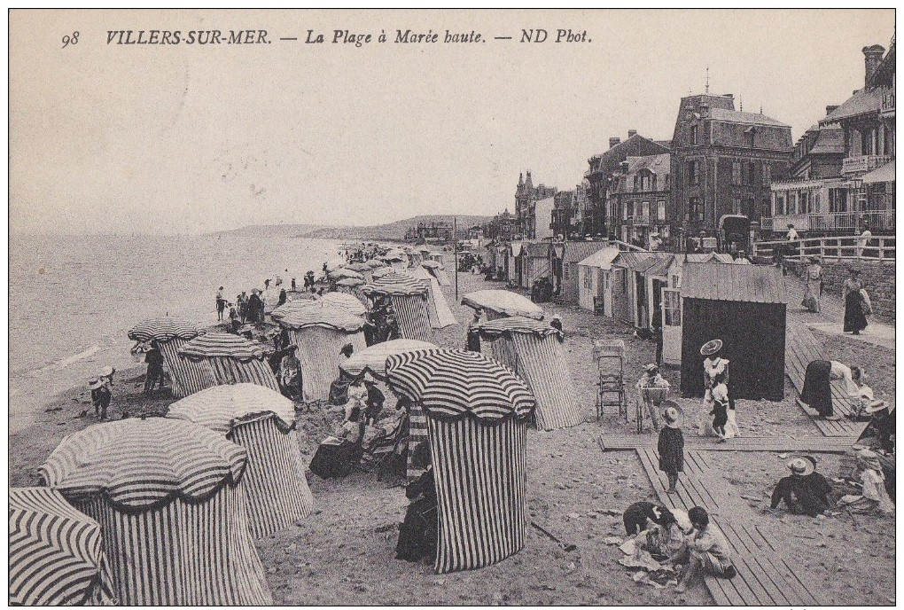 14 VILLERS Sur MER  PLAGE Animée  à Marée Haute  Tentes Et CABINES De Bains Timbre 1910 - Villers Sur Mer