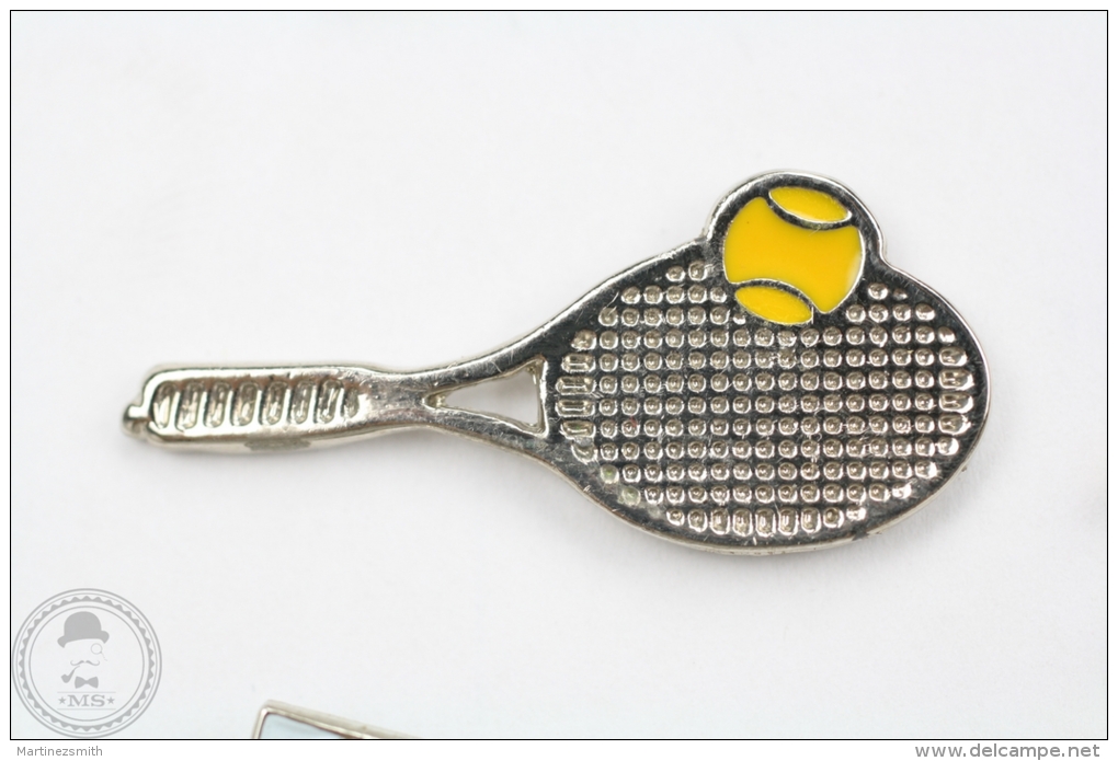 Tennis Racquet  And Ball - Pin Badge #PLS - Tenis