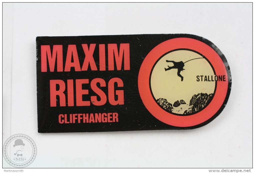 Silvester Stallone - Cliffhanger ( Maxim Riesg)  - Pin Badge #PLS - Films