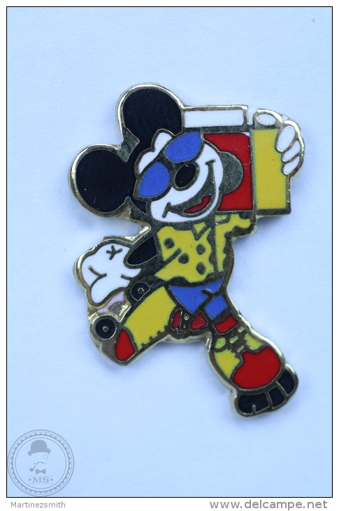 Disney Mickey Mouse Yellow Jacket And Blue Sungluses - Skating - Pin Badge #PLS - Disney