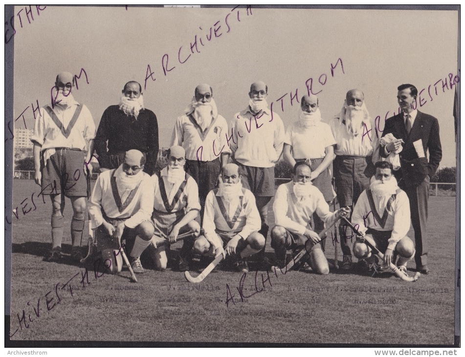 Equipe De Polo Vétérans (Genève Carouge Soral ?) Avec Noms Des Joueurs à La Machine à écrire ; Photo 18 / 24 Cm (H 063) - Carouge