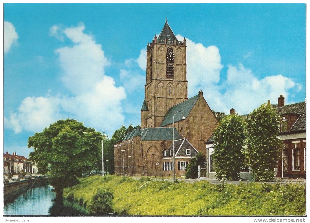 NL.- Tiel. Nederlands Hervormde Kerk. 2 Scans - Tiel