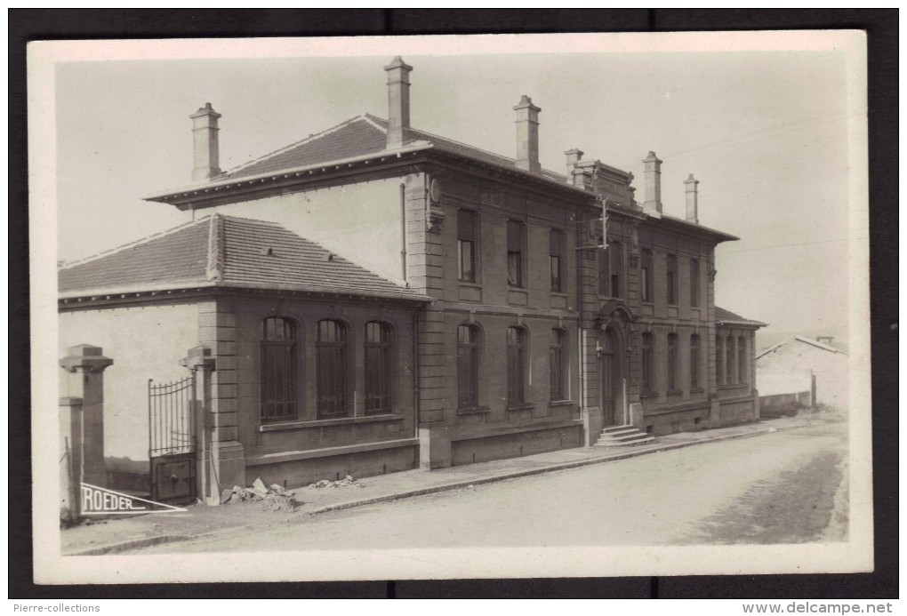 Tucquegnieux - Meurthe Et Moselle - Ecole De Garçons - Photographe Roeder - Autres & Non Classés