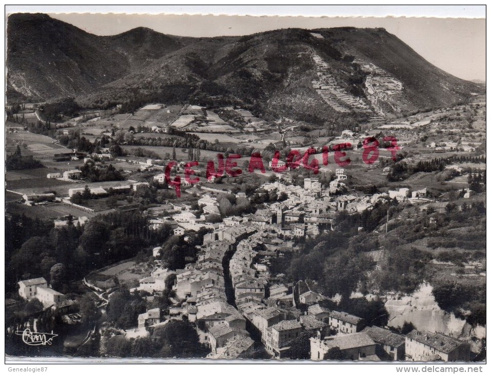 26 - DIEULEFIT - VUE GENERALE AERIENNE  AU CENTRE LA GRANDE RUE DU BOURG - Dieulefit