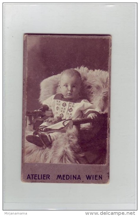 Austria Wien Photo CDV Atelier Mediana Baby  / 18217 74 - Old (before 1900)