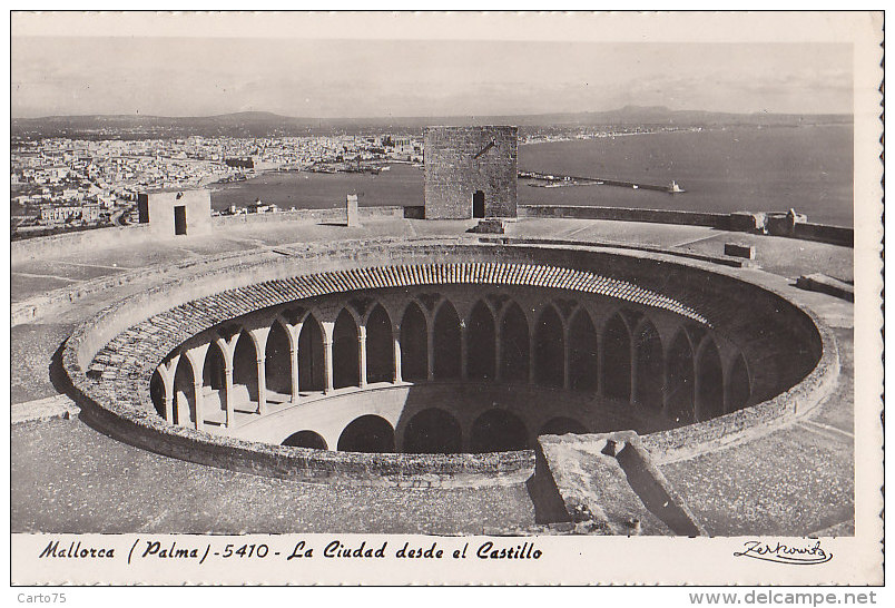 Espagne - Islas Baleares -  Mallorca -  Palma - Vista De La Cuidad Desde El Castillo - Arènes - Palma De Mallorca