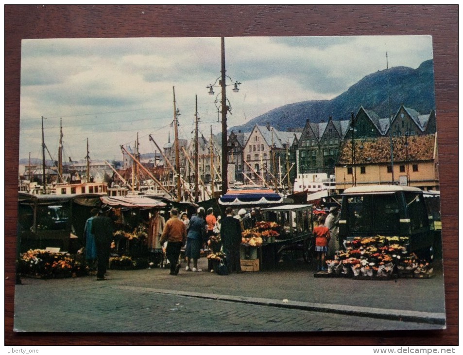 Bergen Le Marché Du Vieux Port ( 6 ) Anno 1966 ( Pharma Protéosulfan - Zie/voir Foto Voor Details ) !! - Norvège