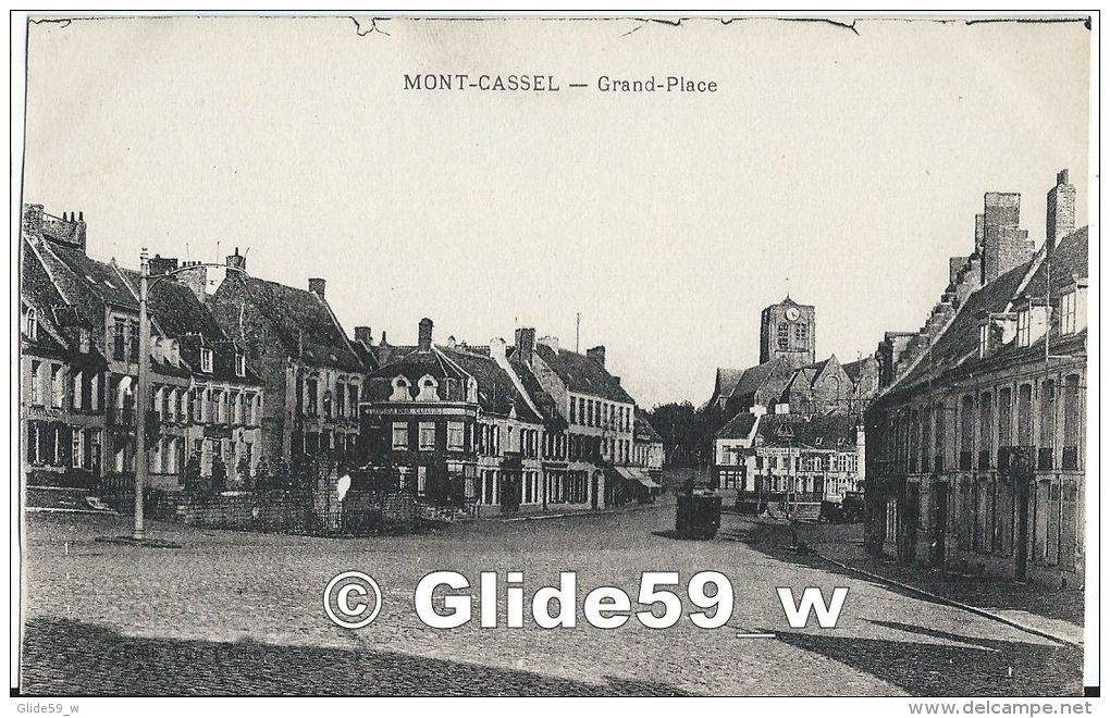 MONT-CASSEL - Grand-Place - Cassel