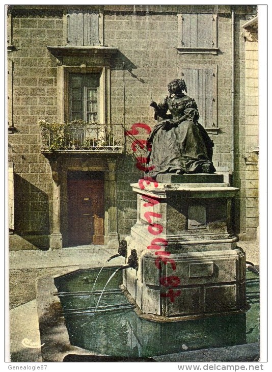 26 - GRIGNAN - STATUE DE LA MARQUISE DE SEVIGNE - Grignan