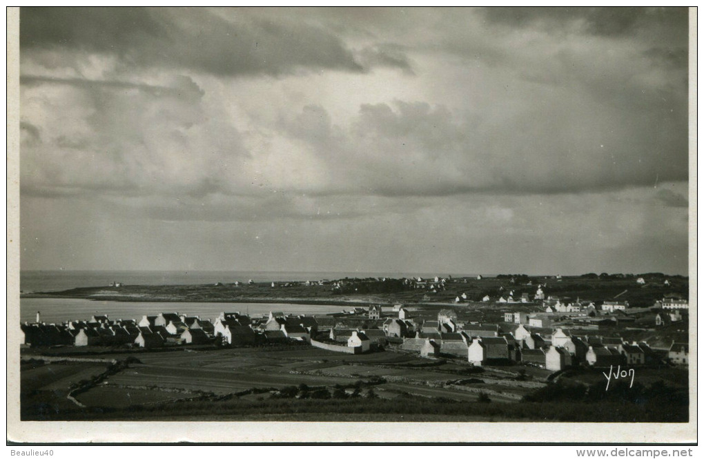 AUDIERNE - KERGADEC ET POINTE DE LERVIL  (Carte Photo) - Audierne