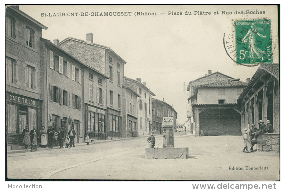 69 SAINT LAURENT DE CHAMOUSSET / La Place Du Plâtre Et Rue Des Roches / - Saint-Laurent-de-Chamousset