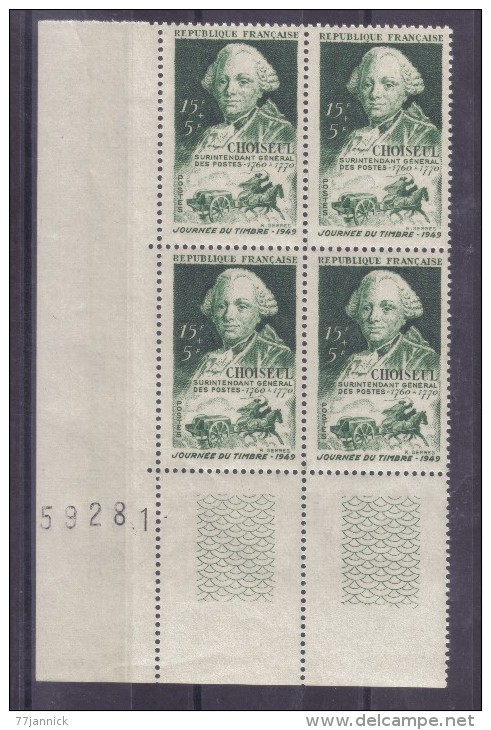 BLOC DE QUATRE  N* 828 ( Numéroté 59281) NEUF** - Unused Stamps