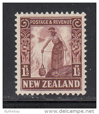 New Zealand MH Scott #205 1 1/2p Maori Woman Cooking - Unused Stamps