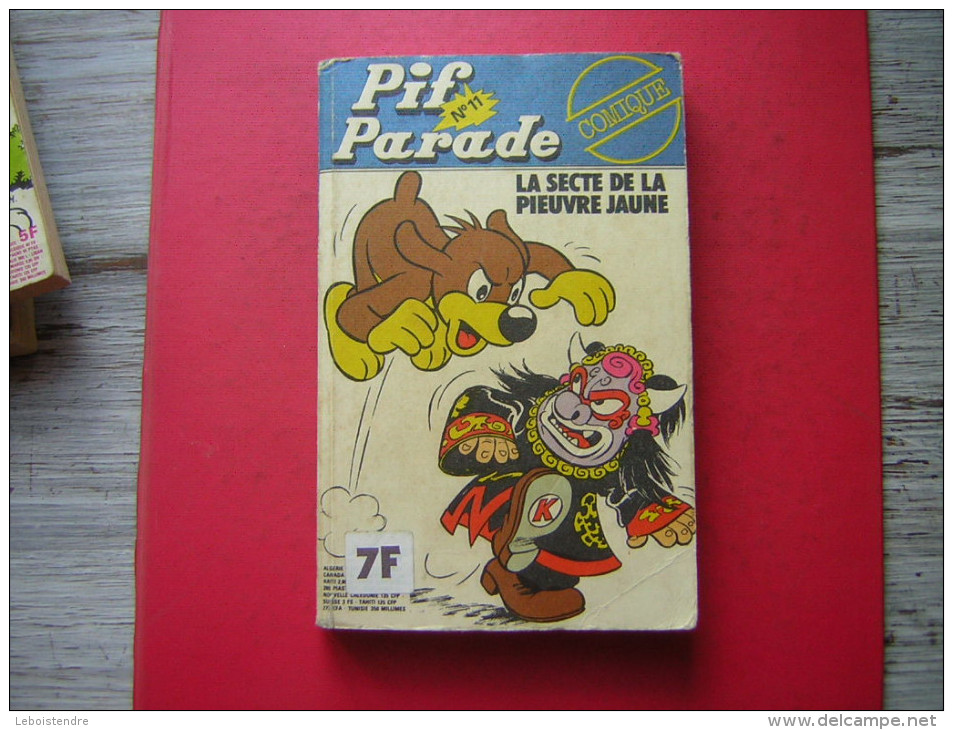 BD  PETIT FORMAT   PIF PARADE N° 11   EDITIONS VAILLANT 1979  COMIQUE    LA SECTE DE LA PEUVRE JAUNE - Pif & Hercule