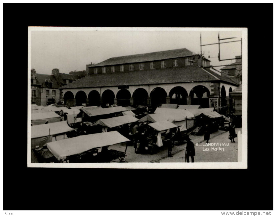 29 - LANDIVISIAU - Halles - Marché - Landivisiau