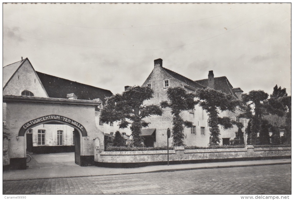 Torhout  Huis Ouden Van Dagen , Cultuurcentrum Ten Walle    Scan 7720 - Torhout