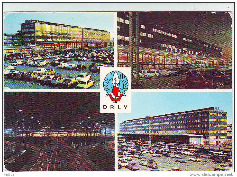 AERODROME . AEROPORT DE PARIS ORLY . L'AEROGARE ET LE PARKING . L'ENTREE DE L'AEROGARE. L'AEROGARE VU DE NUIT - Aerodrome