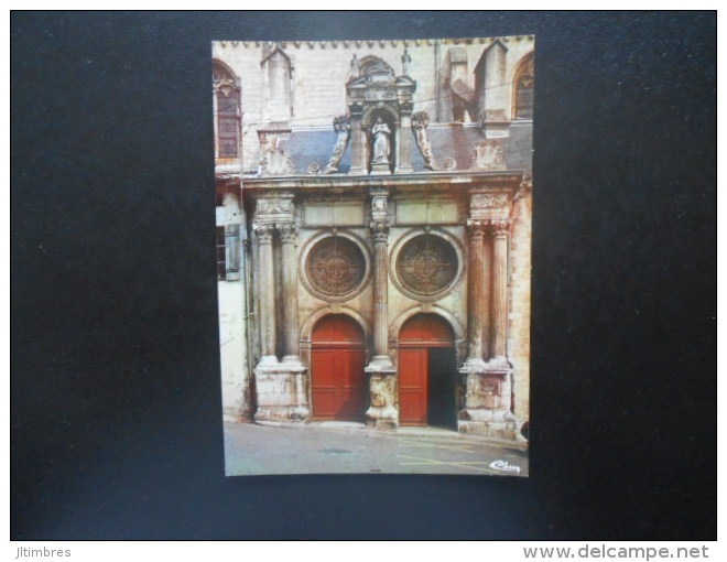 (52) Carte Postale  JOINVILLE : Portail De L'église Notre Dame - Joinville