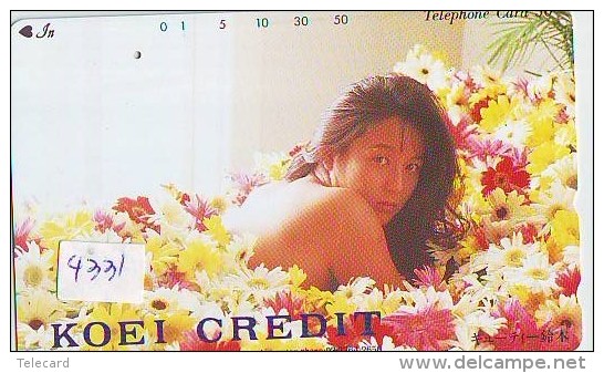 Télécarte Japon EROTIQUE (4331) ACTRESS * EROTIC  Japan PHONECARD EROTIK * BIKINI GIRL * BATHCLOTHES * FEMME * SEXY LADY - Moda