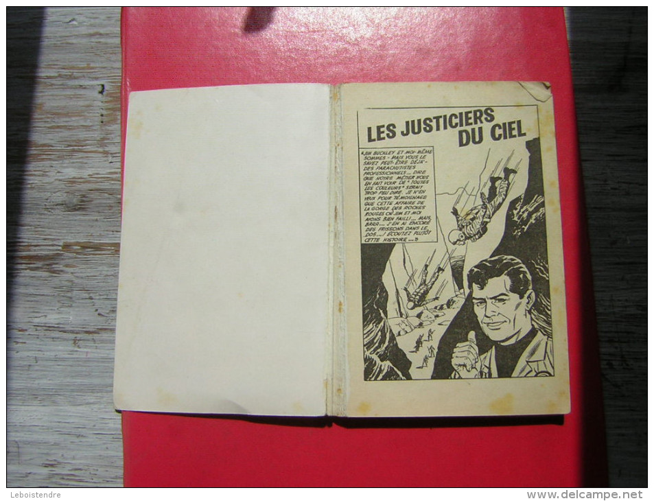 BD  PETIT FORMAT  TELE SERIES  LES HOMMES VOLANTS  N° 1  LES JUSTICIERS DU CIEL   MENSUEL 128 PAGES  1963 N M P P - Petit Format