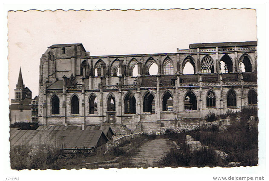 14- Lisieux -eglise St-jacques Incendiée En 1944 - Lisieux