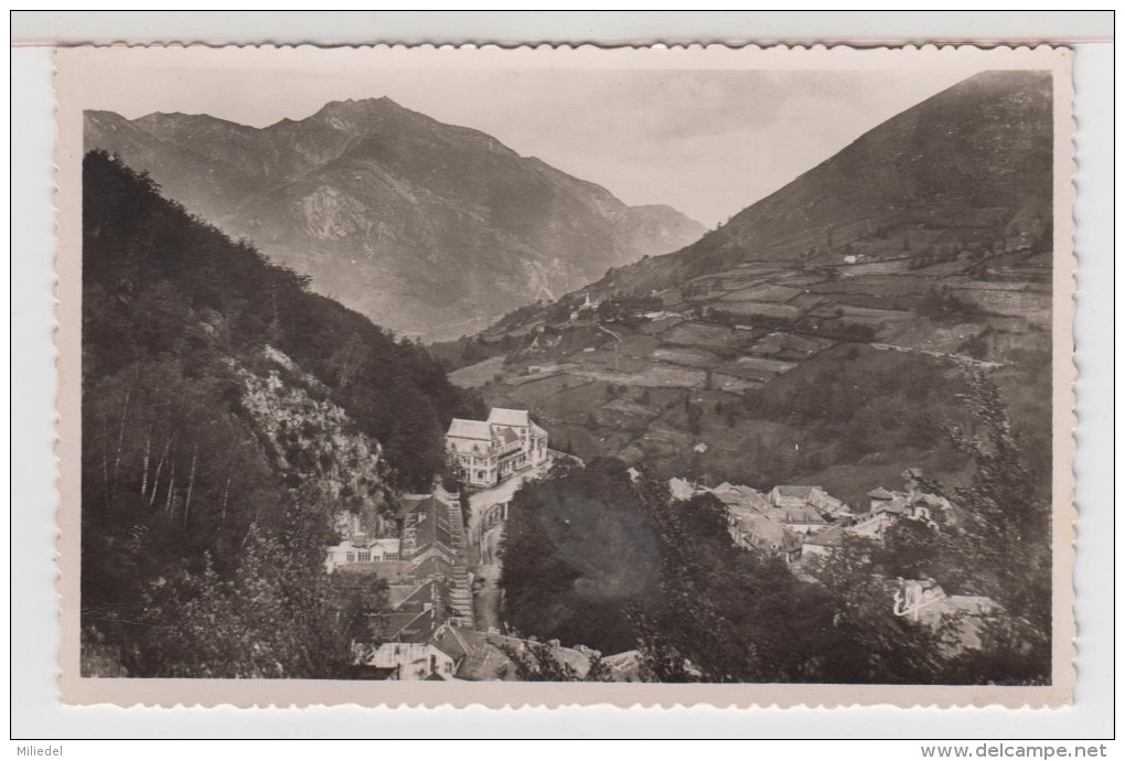 64 - EAUX BONNES - Vue Générale Vers LARUNS Et Pic De Saint-Mont - Eaux Bonnes