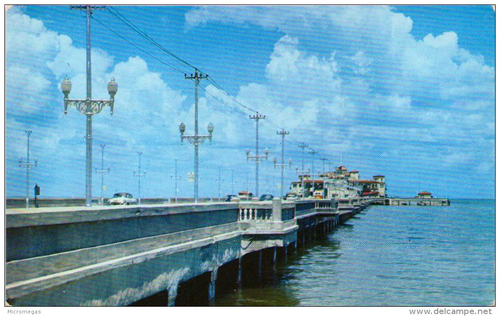 Approach To The Million Dollar Pier, St. Petersburg, Florida - St Petersburg