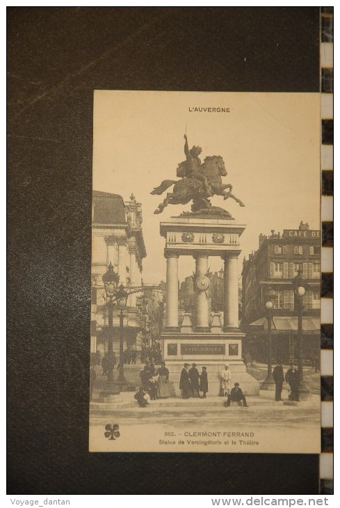 CP, 63, Clermont Ferrand Statue De Vercingétorix Et Le Theatre N°362 Edition MITL - Clermont Ferrand