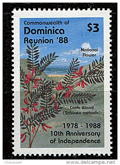 Dominique ** N° 1054 - 10e Ann. De L'Indépendance. Fleur Nationale - Dominica (1978-...)