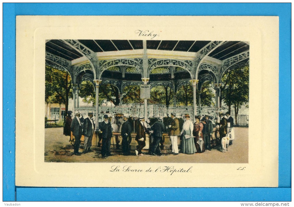 CP, 03, VICHY, Lot De 11 Belles Cartes Couleur (sauf Une) - Voir Détail Ci-dessous, Toutes Ont Voyagé - Vichy