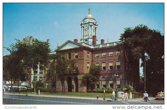 The Old State House In Downtown Hartford Connecticut - Hartford