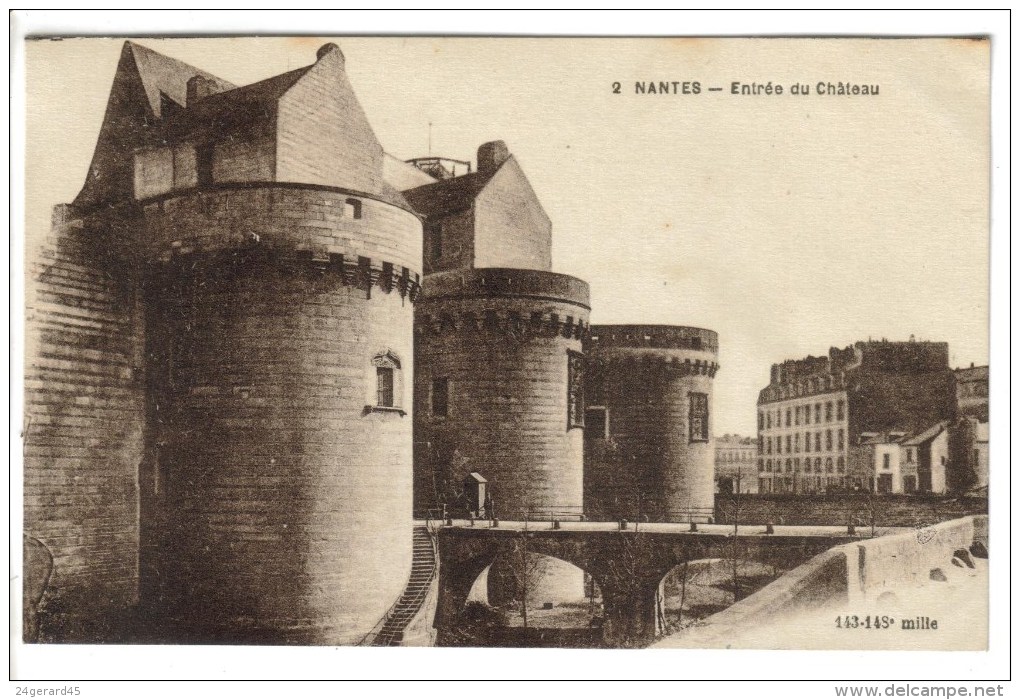 2 CPA (+ 1) NANTES (Loire Atlantique) - Jardin Des Plantes : Vue Prise Des Grottes Et Le Premier Miroir - Nantes