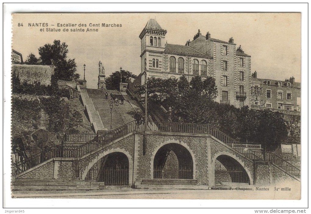 CPA NANTES (Loire Atlantique) - Escalier Des Cent Marches Et Statue De Sainte Anne - Nantes