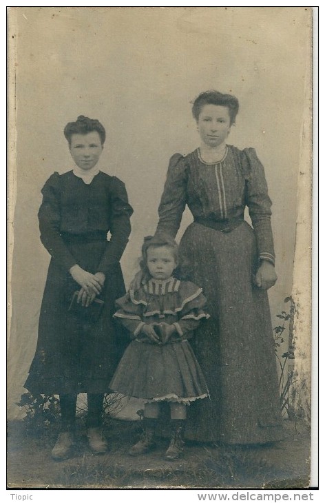 CASTETS     (  40  )   Carte  Photo   Des   Soeurs    SAUBION - Castets