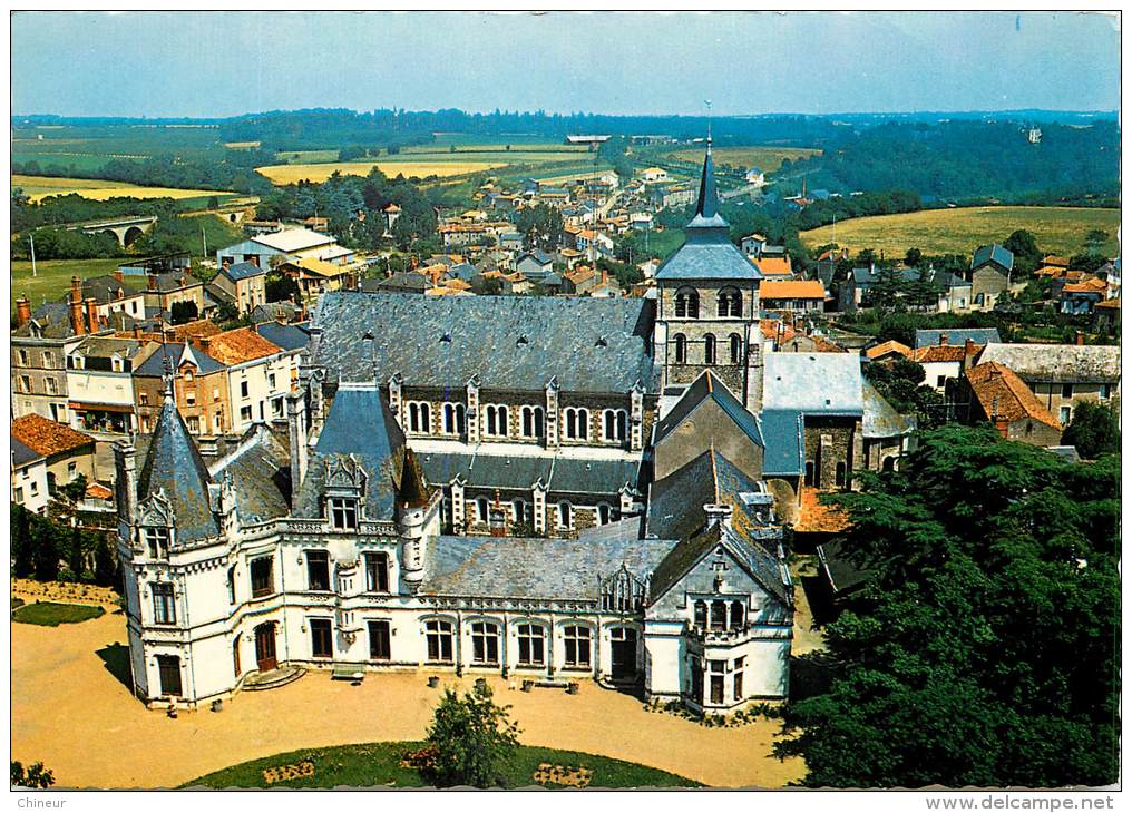 CHEMILLE EGLISE ET LE CHATEAU - Chemille