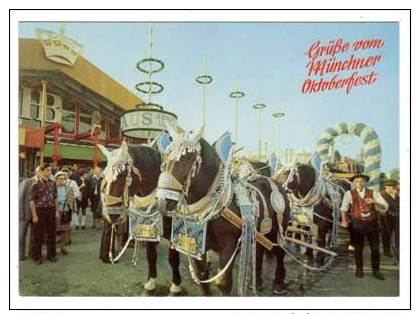 München Oktoberfest , Festwagen - Pferdegespann Auf Der Wiesen - München