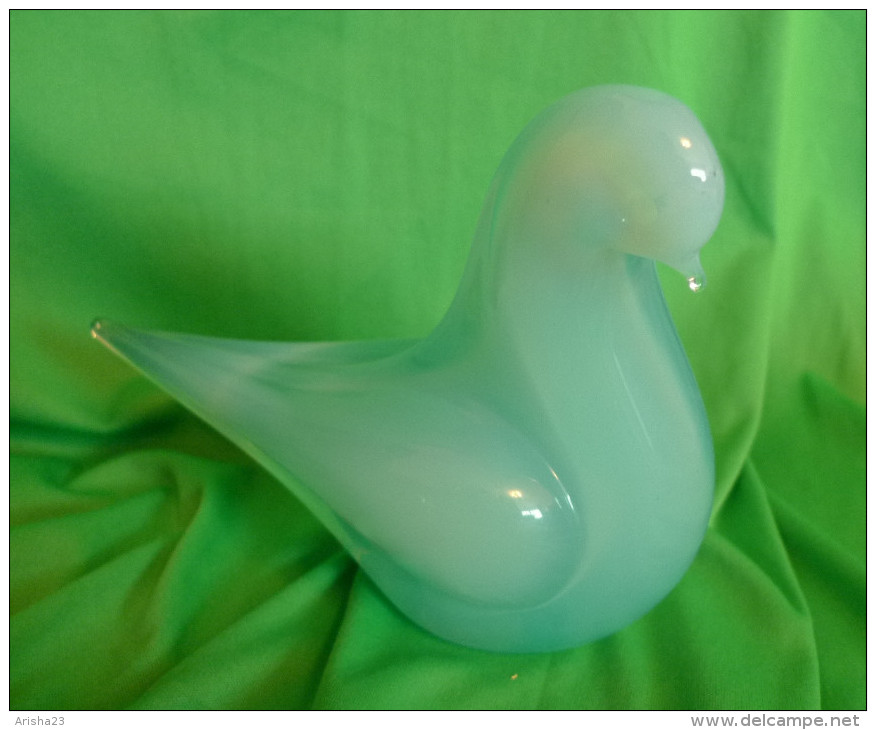 Vintage Ronneby Sweden FM Konstglas Glass Figurine Dove Bird Handwork Home Decor - Glass & Crystal