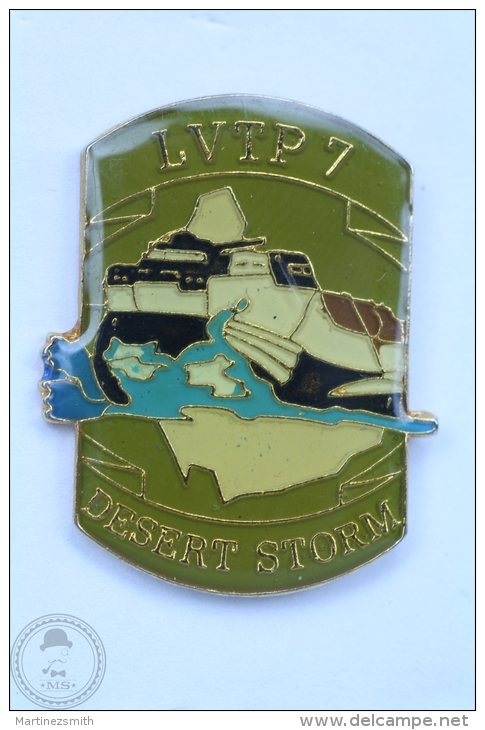LVTP 7 Amphibious Tank - Desert Storm Army - Pin Badge #PLS - Militares