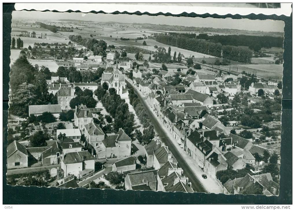 EN AVION AU DESSUS DE -  3 - Dangé ( Vienne) Route Nationale Et Vue Générale - Pa234 - Dange Saint Romain