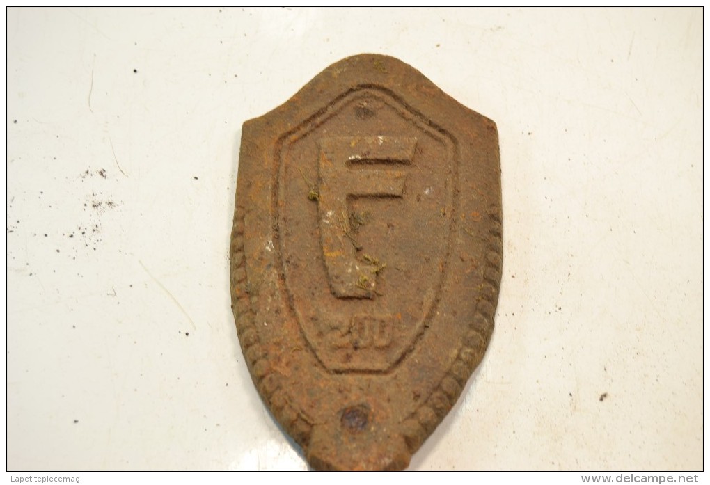 Plaque A Identifier F200 F 200 Véhicule ? Tracteur ? Camion ? - Vehicles