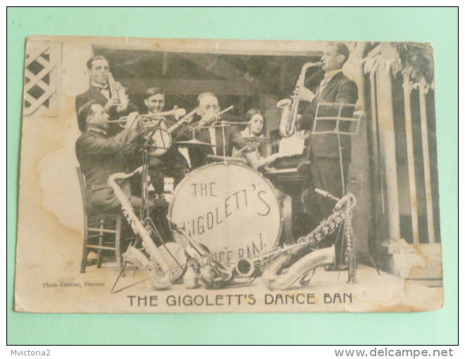 The Gigolett´s Dance Ban - Carte Photo GRENIER - PEZENAS, Groupe De JAZZ - Pezenas